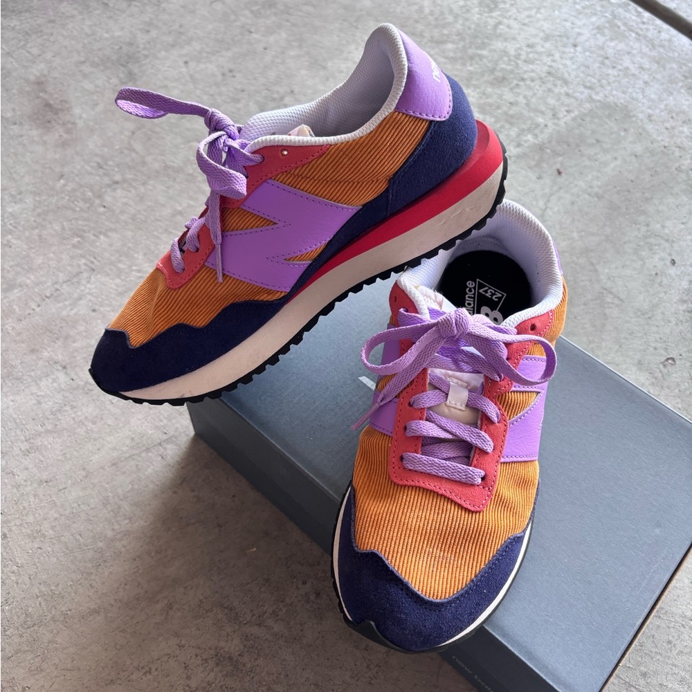 New Balance Purple and Orange Sneakers Retro-Inspired Design